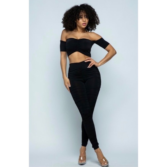 Ruched 2-Piece Pants Set - Picture 2 of 4